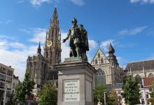 Newsletter Grannies - From September: Granny urgently needed near the ‘City of Diamonds“