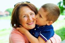 Newsletter Grannies - (Temporary) Grandchildren prolong life-expectancy