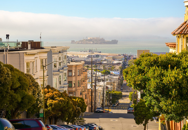 Blick über San Francisco bis zum Meer